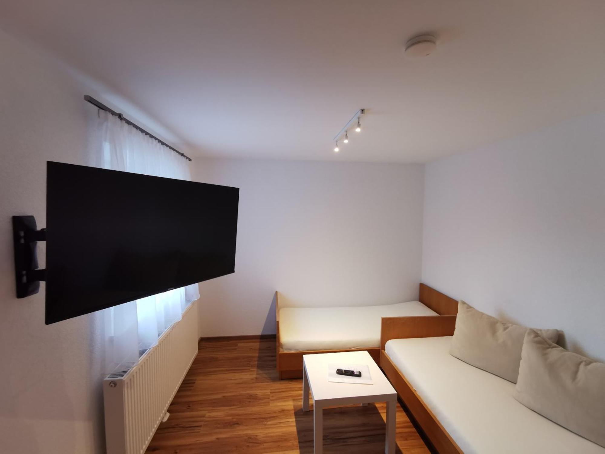 Apartments Haus Schoen - Preise Inclusive Pitztal Sommer Card 耶岑斯 客房 照片